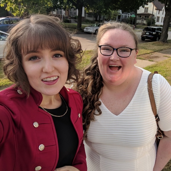 Meet Nicki - Picture 1 of 8